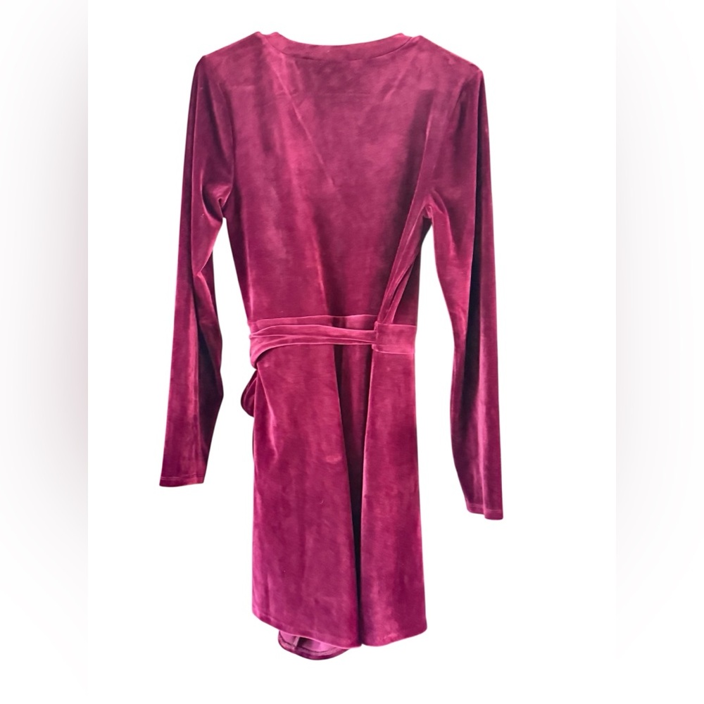 Lilly Pulitzer Karlie Wrap Stretch Velour Romper in Cabernet BERRY. NWT Size LG. - Picture 6 of 12